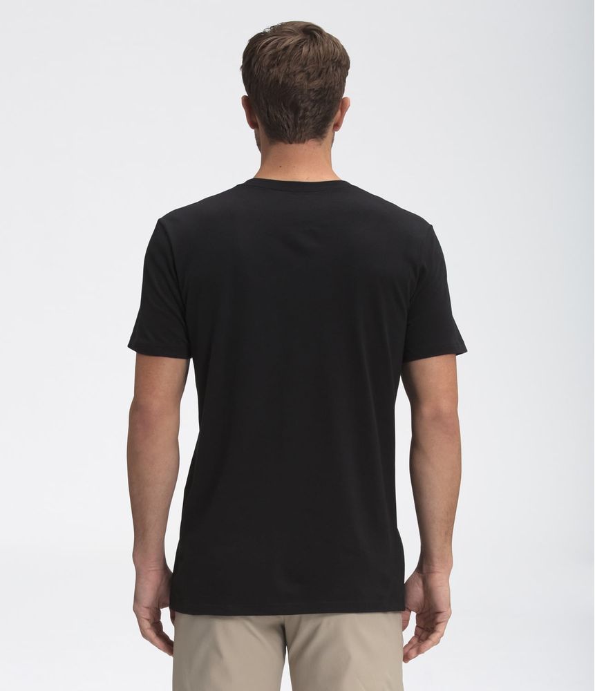 camiseta-half-dome-manga-corta-negra-hombre-the-north-face