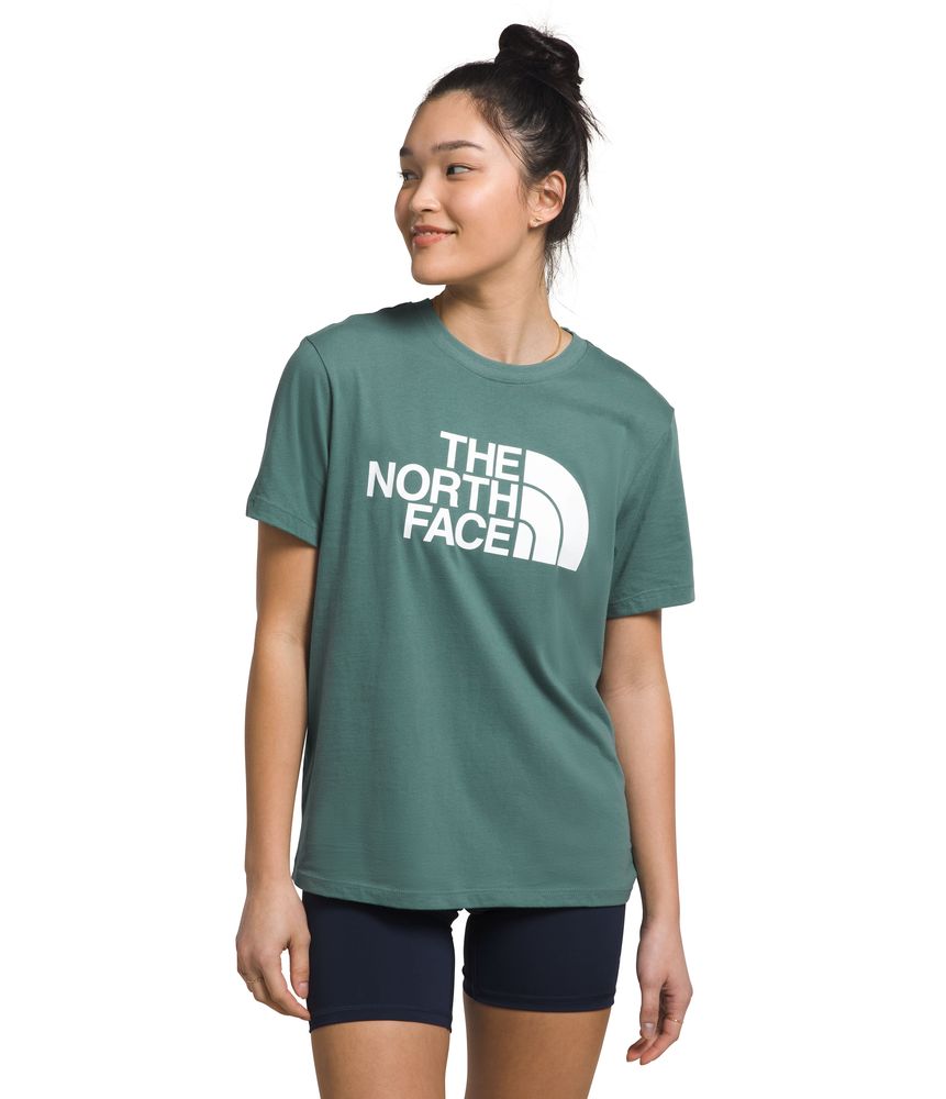 Compra Camiseta S S Half Dome Tee Rosada Mujer The North Face en Tienda Oficial thenorthfaceec