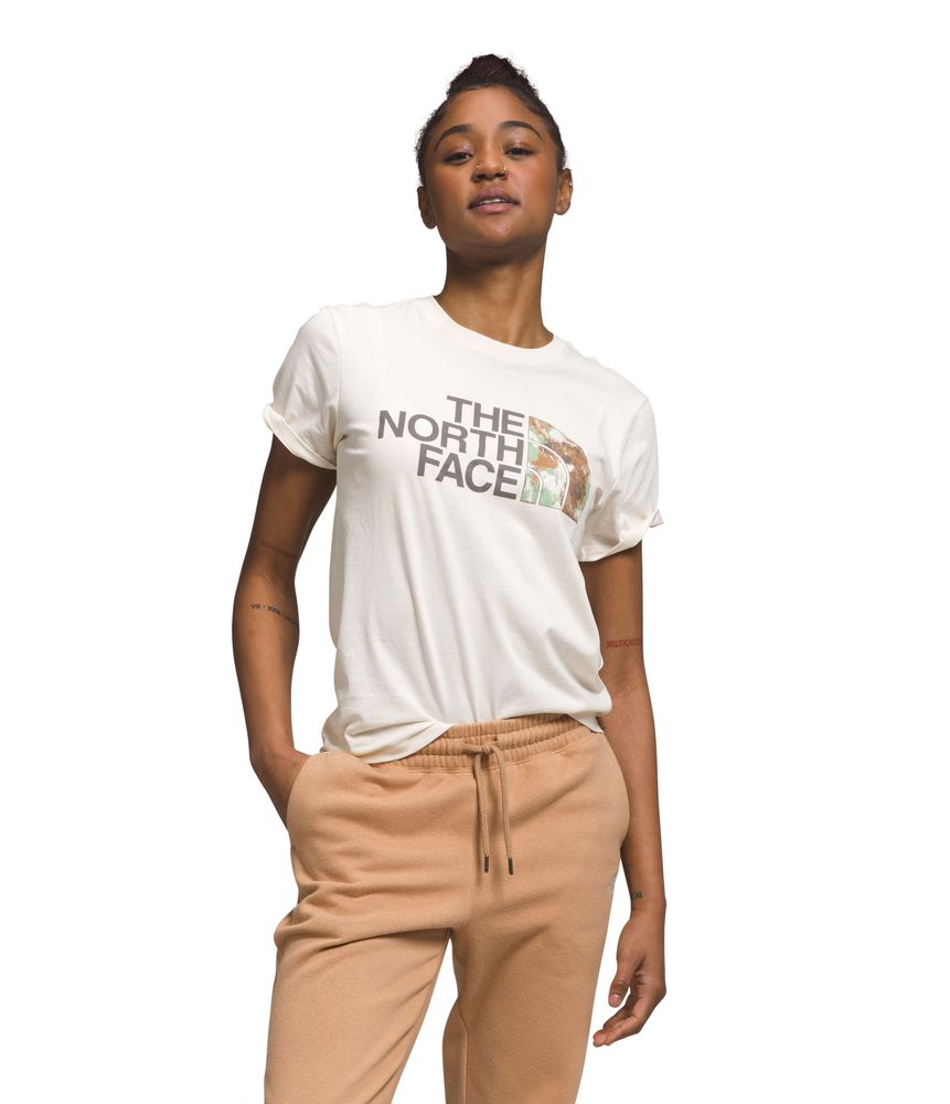 Camiseta-S-S-Half-Dome-Tee-Mujer-Blanca-The-North-Face-