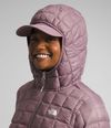 Chompa-Thermoball-Eco-Parka-Morado-Mujer-The-North-Face