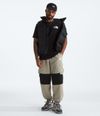 Camiseta-S-S-Box-Nse-Tee-Negra-Hombre-The-North-Face