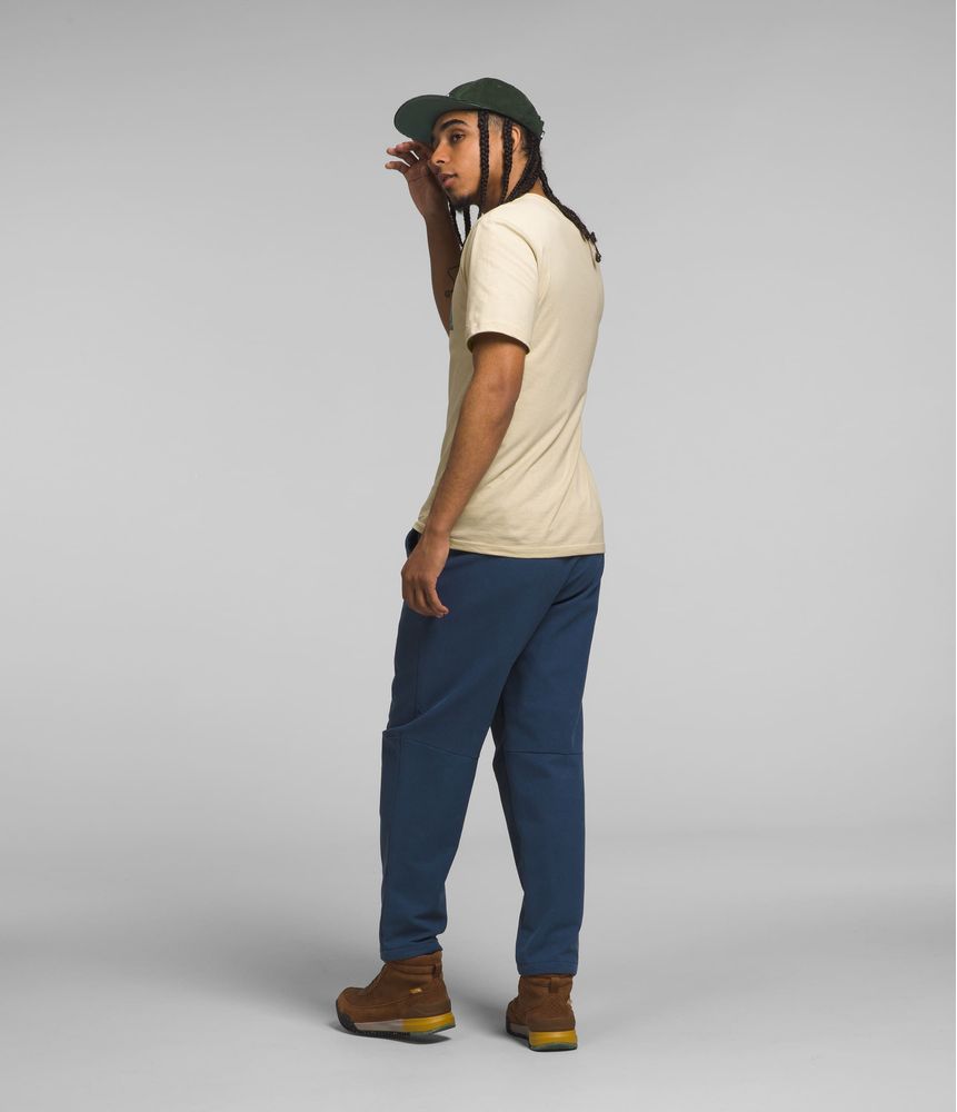 Camiseta-S-S-Half-Dome-Tee-Beige-Hombre-The-North-Face-