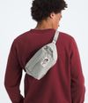 Bolso-Berkeley-Lumbar-Gris-Unisex-The-North-Face-